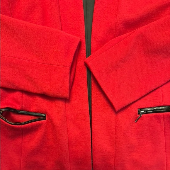 Planet Red Tailored Blazer, lined Sleek Collarless Design and zip pockets - Picture 11 of 14